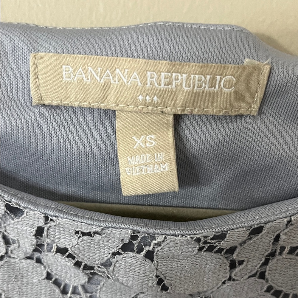 Banana Republic Light Blue Lace Overlay Tank - Picture 2 of 8
